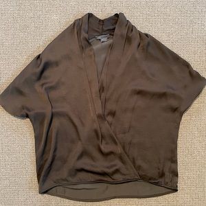 Vince. Silk Look Front Cross / Wrap V Neck Blouse / Shirt / Top Size Medium